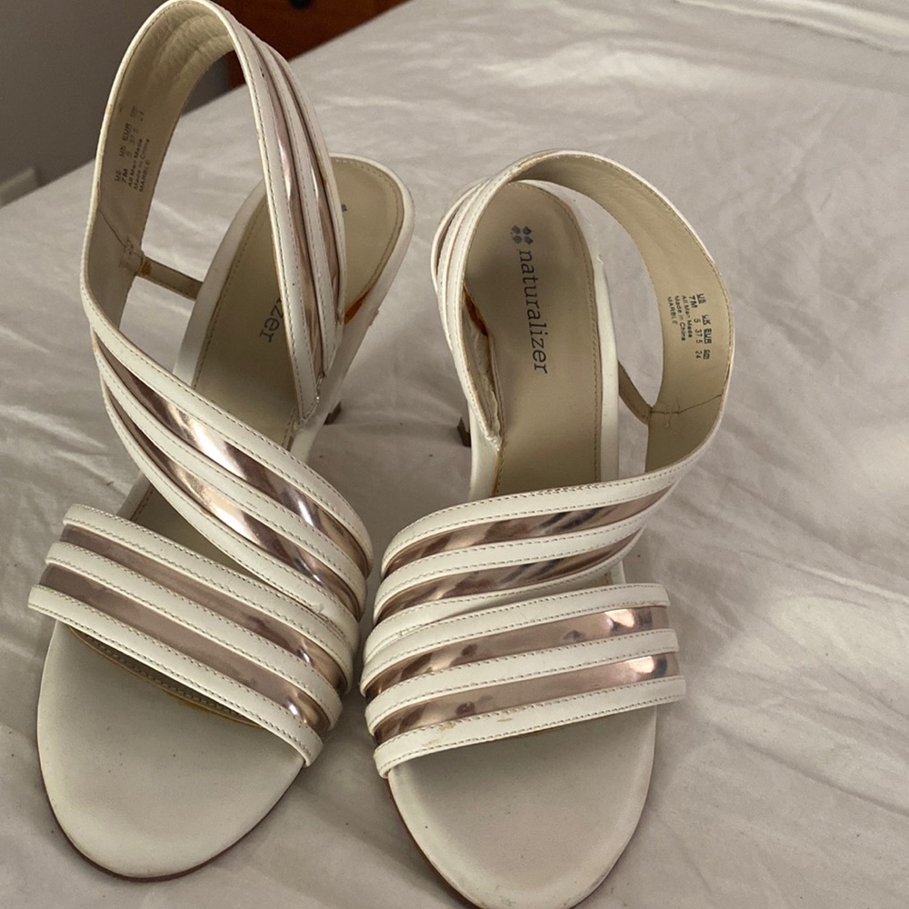 WHITE ROSE GOLD SANDAL HEEL
